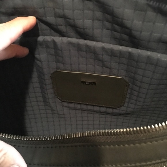 Tumi Bag-Gates Slim Messenger Leather/Canvas Laptop Bag - Picture 8 of 14